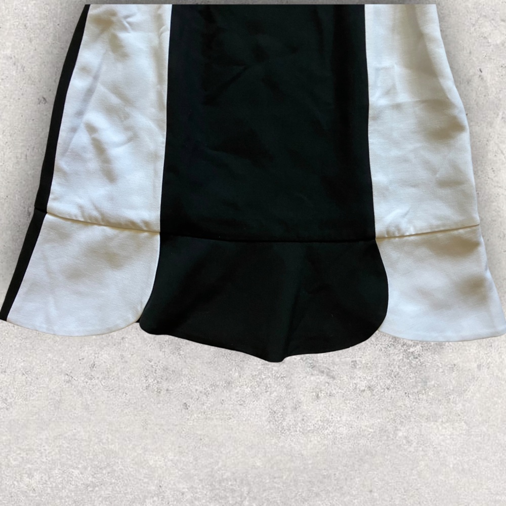 ZARA Color Block Black White 3/4 Sleeve Structured Mini Dress Women's Size Small - Picture 5 of 8